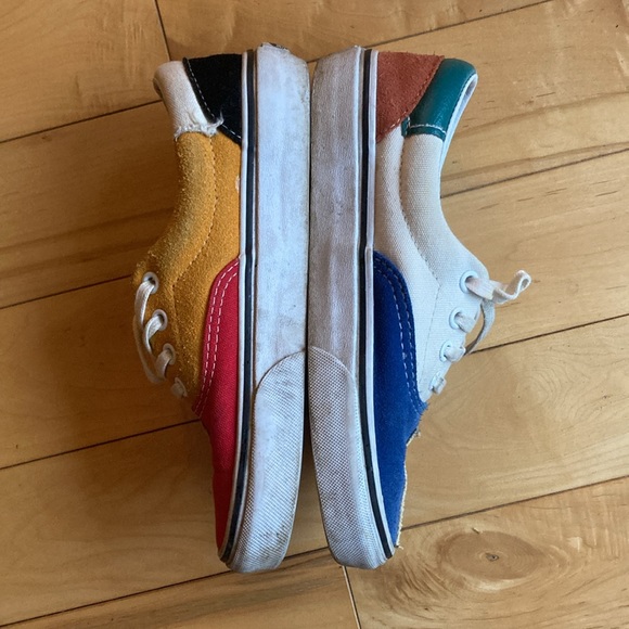 Multicolored vans, size 5.5 women’s (size 35 euro). - Picture 2 of 4